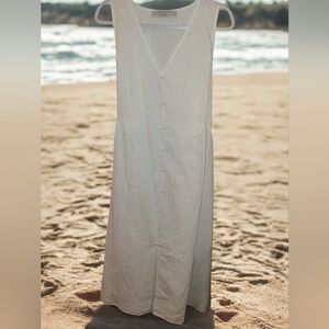 White Sleeveless Beachy Button down Maxi Dress  1X